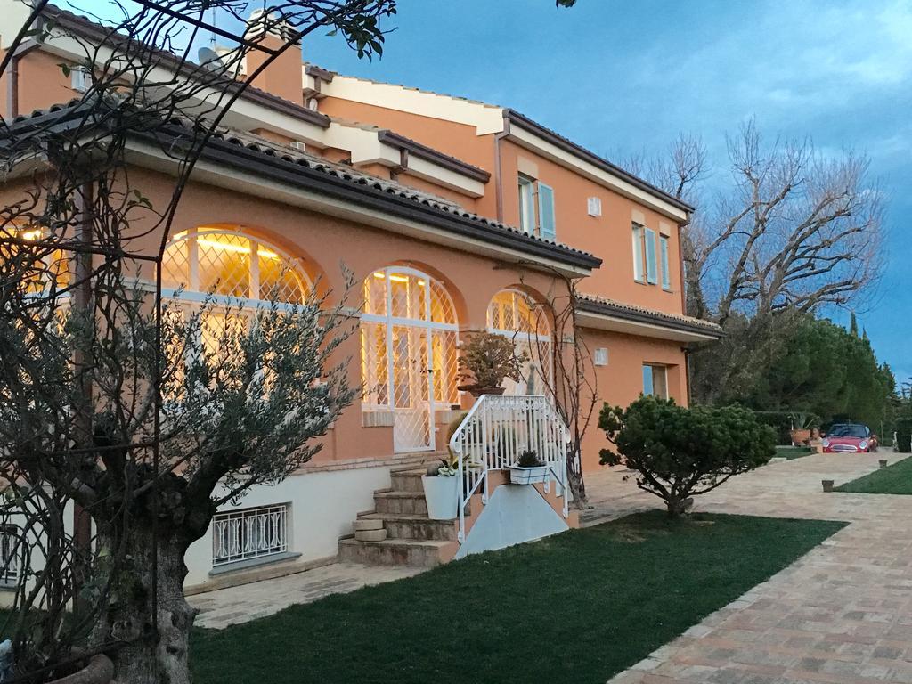 Villa Silvio 시비타노바 알타 외부 사진